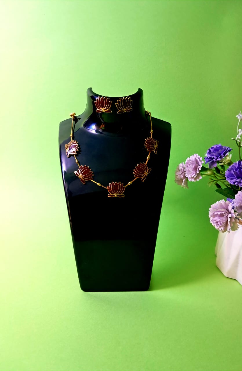 Lotus Necklace